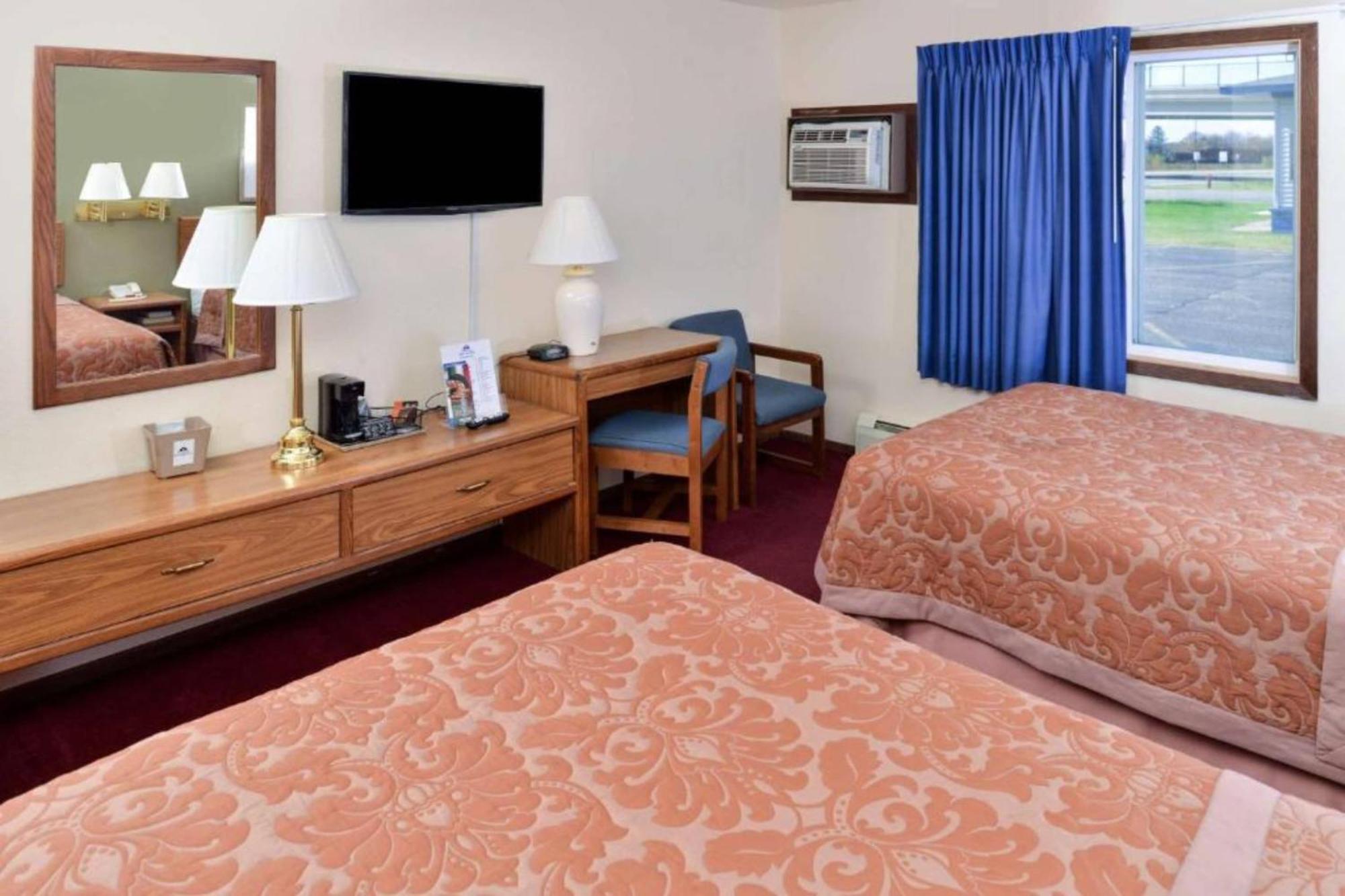 Love Hotels Staples By Oyo At Hwy 10 Mn Motley Εξωτερικό φωτογραφία
